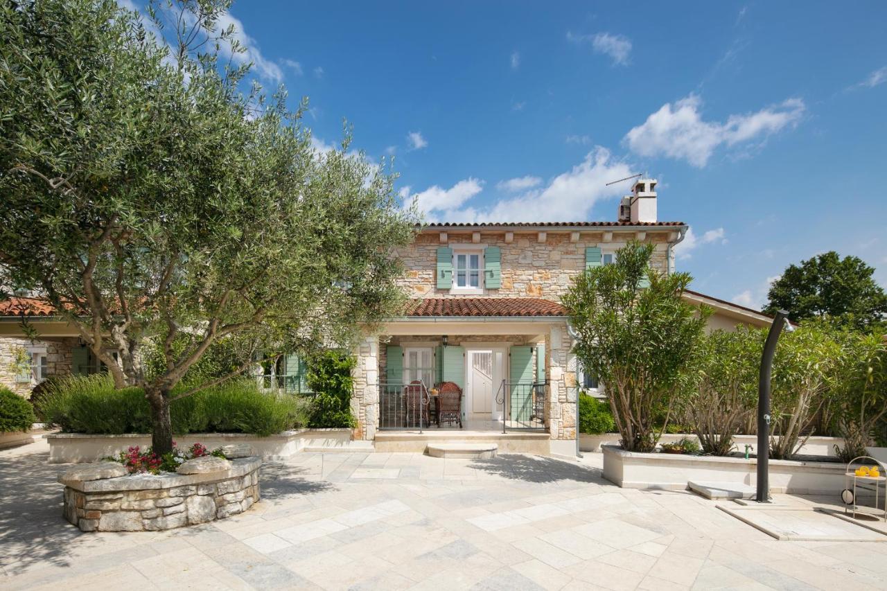 Residence Pietre D'Istria - With Private Service Burici ภายนอก รูปภาพ